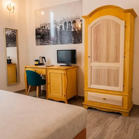 Affittacamere Demithos La Spezia